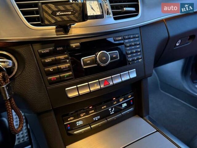 Мерседес Е-Клас 2014 у Києві на Automoto.ua Сірий Мерседес Е-Клас, об'ємом двигуна 2.99 л та пробігом 300 тис. км за 24790 $, фото 19 на Automoto.ua