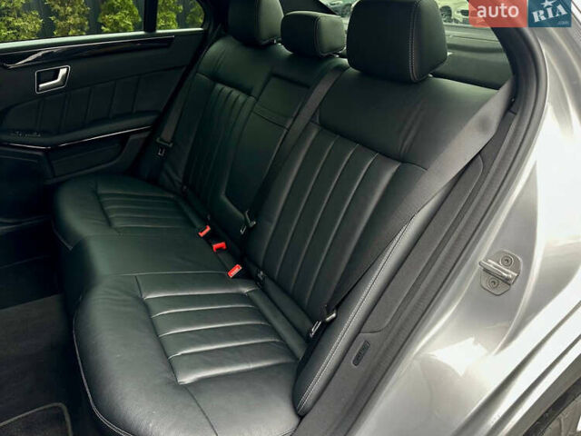 Сірий Мерседес Е-Клас, об'ємом двигуна 2 л та пробігом 91 тис. км за 20900 $, фото 35 на Automoto.ua