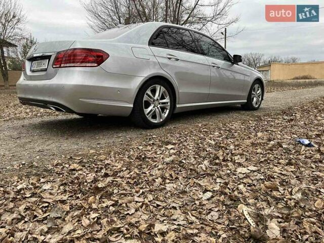 Серый Мерседес Е-Класс, объемом двигателя 2.1 л и пробегом 298 тыс. км за 17200 $, фото 19 на Automoto.ua