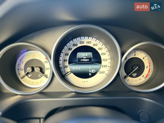 Серый Мерседес Е-Класс, объемом двигателя 2.14 л и пробегом 173 тыс. км за 17500 $, фото 17 на Automoto.ua
