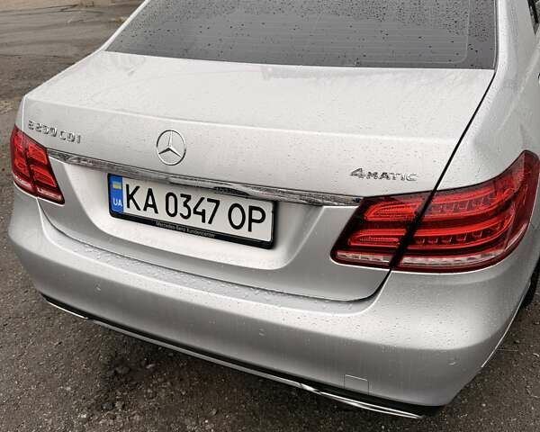 Серый Мерседес Е-Класс, объемом двигателя 1.99 л и пробегом 210 тыс. км за 19700 $, фото 10 на Automoto.ua