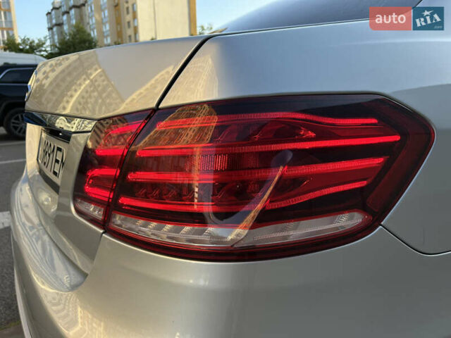 Серый Мерседес Е-Класс, объемом двигателя 2.14 л и пробегом 173 тыс. км за 17500 $, фото 10 на Automoto.ua