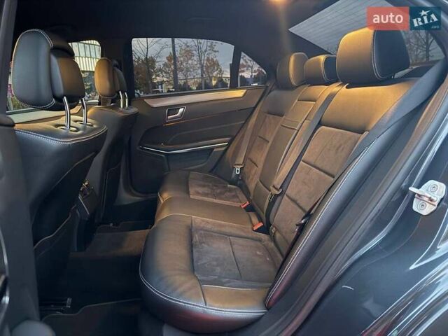 Мерседес Е-Клас 2014 у Києві на Automoto.ua Сірий Мерседес Е-Клас, об'ємом двигуна 2.99 л та пробігом 300 тис. км за 24790 $, фото 7 на Automoto.ua