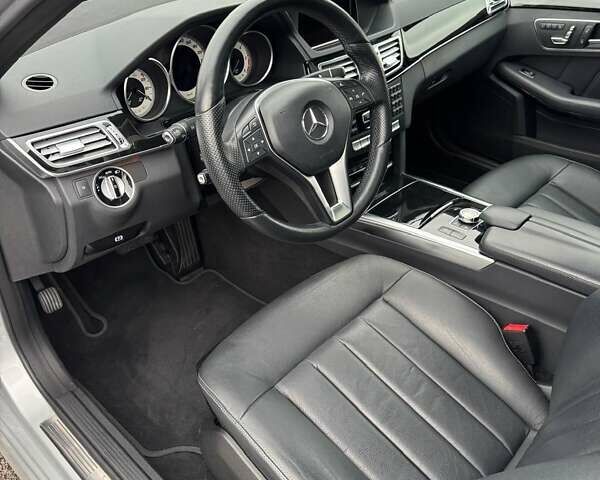 Сірий Мерседес Е-Клас, об'ємом двигуна 1.99 л та пробігом 75 тис. км за 22500 $, фото 29 на Automoto.ua