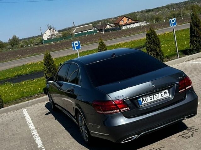 Сірий Мерседес Е-Клас, об'ємом двигуна 2.2 л та пробігом 279 тис. км за 16999 $, фото 11 на Automoto.ua