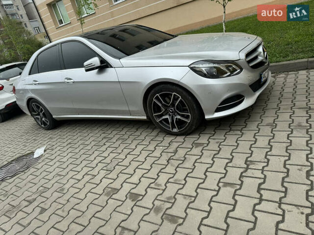 Сірий Мерседес Е-Клас, об'ємом двигуна 2.2 л та пробігом 218 тис. км за 16500 $, фото 26 на Automoto.ua