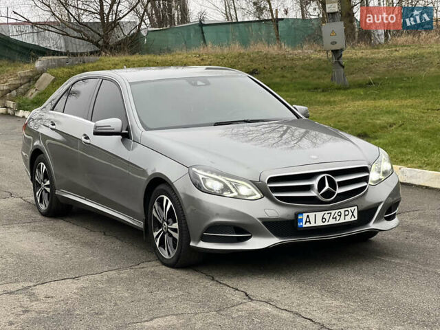 Серый Мерседес Е-Класс, объемом двигателя 2.2 л и пробегом 295 тыс. км за 18700 $, фото 4 на Automoto.ua