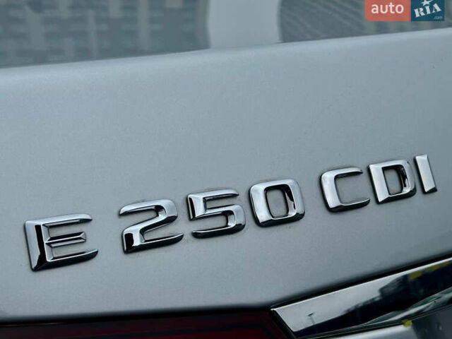 Сірий Мерседес Е-Клас, об'ємом двигуна 2 л та пробігом 91 тис. км за 20900 $, фото 17 на Automoto.ua