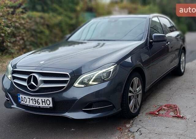 Серый Мерседес Е-Класс, объемом двигателя 2.14 л и пробегом 160 тыс. км за 17999 $, фото 3 на Automoto.ua