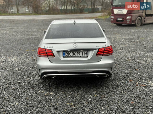 Сірий Мерседес Е-Клас, об'ємом двигуна 2.2 л та пробігом 258 тис. км за 16499 $, фото 24 на Automoto.ua