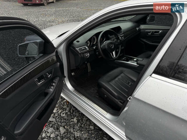 Сірий Мерседес Е-Клас, об'ємом двигуна 2.2 л та пробігом 258 тис. км за 16499 $, фото 54 на Automoto.ua