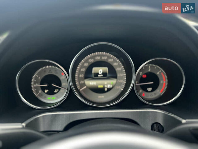 Серый Мерседес Е-Класс, объемом двигателя 2.2 л и пробегом 295 тыс. км за 18700 $, фото 28 на Automoto.ua