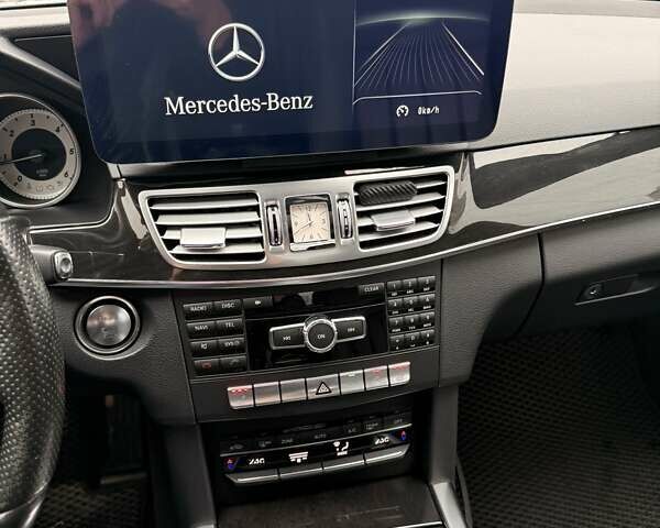 Серый Мерседес Е-Класс, объемом двигателя 1.99 л и пробегом 210 тыс. км за 19700 $, фото 23 на Automoto.ua