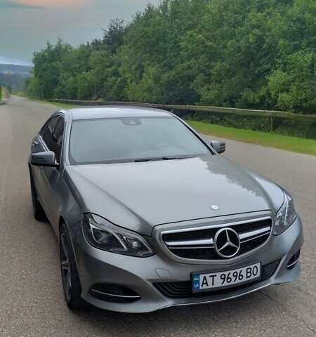 Сірий Мерседес Е-Клас, об'ємом двигуна 2.2 л та пробігом 221 тис. км за 18250 $, фото 2 на Automoto.ua