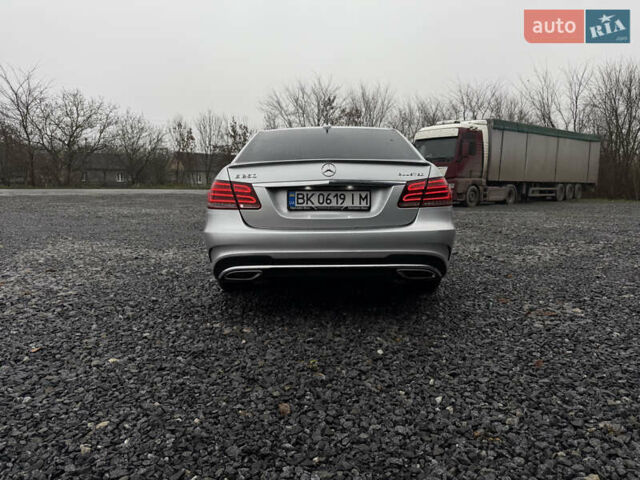 Сірий Мерседес Е-Клас, об'ємом двигуна 2.2 л та пробігом 258 тис. км за 16499 $, фото 32 на Automoto.ua