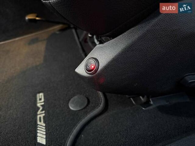 Мерседес Е-Клас 2014 у Києві на Automoto.ua Сірий Мерседес Е-Клас, об'ємом двигуна 2.99 л та пробігом 300 тис. км за 24790 $, фото 10 на Automoto.ua