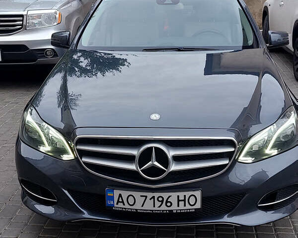 Серый Мерседес Е-Класс, объемом двигателя 2.14 л и пробегом 160 тыс. км за 17999 $, фото 5 на Automoto.ua