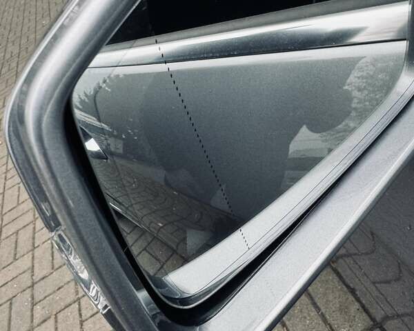 Серый Мерседес Е-Класс, объемом двигателя 2.2 л и пробегом 84 тыс. км за 22700 $, фото 11 на Automoto.ua