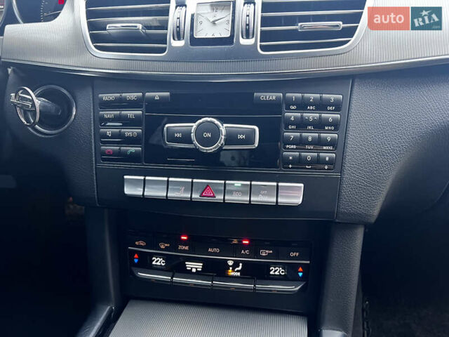 Серый Мерседес Е-Класс, объемом двигателя 2.2 л и пробегом 295 тыс. км за 18700 $, фото 23 на Automoto.ua