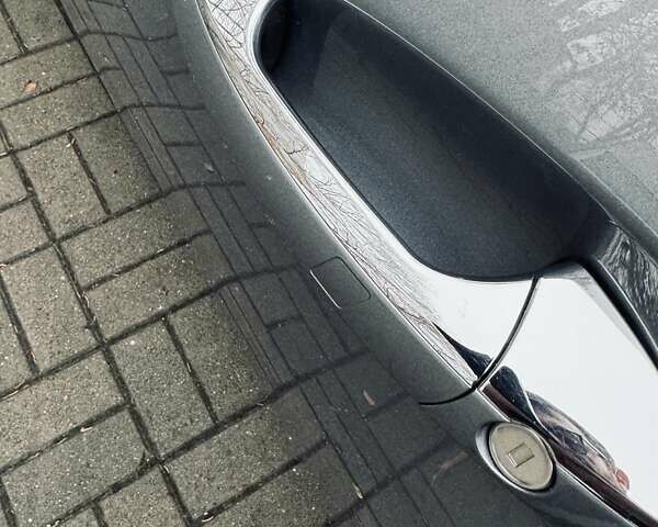 Серый Мерседес Е-Класс, объемом двигателя 2.2 л и пробегом 84 тыс. км за 22700 $, фото 10 на Automoto.ua