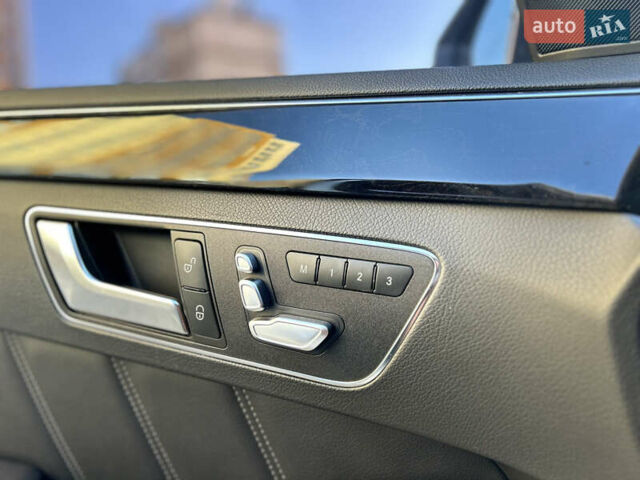 Серый Мерседес Е-Класс, объемом двигателя 2.14 л и пробегом 173 тыс. км за 17500 $, фото 19 на Automoto.ua