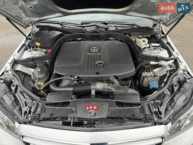 Сірий Мерседес Е-Клас, об'ємом двигуна 1.99 л та пробігом 75 тис. км за 22500 $, фото 30 на Automoto.ua