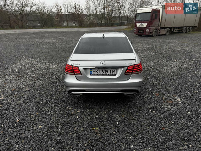Сірий Мерседес Е-Клас, об'ємом двигуна 2.2 л та пробігом 258 тис. км за 16499 $, фото 31 на Automoto.ua