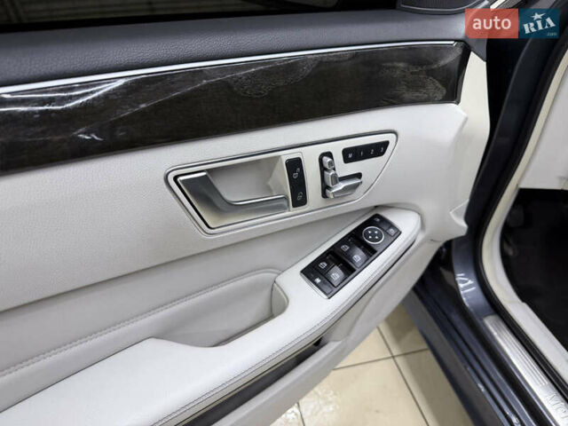 Серый Мерседес Е-Класс, объемом двигателя 3.5 л и пробегом 180 тыс. км за 14200 $, фото 18 на Automoto.ua