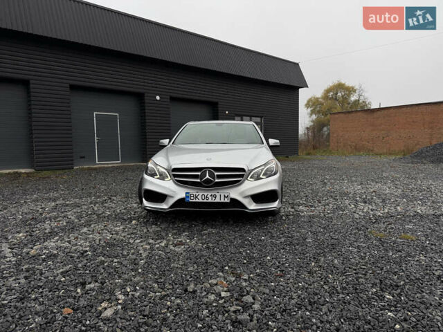 Сірий Мерседес Е-Клас, об'ємом двигуна 2.2 л та пробігом 258 тис. км за 16499 $, фото 6 на Automoto.ua