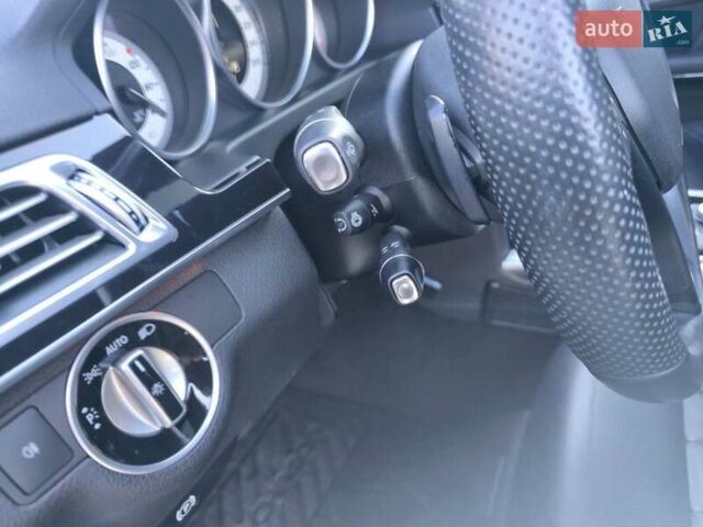 Серый Мерседес Е-Класс, объемом двигателя 2.14 л и пробегом 120 тыс. км за 19500 $, фото 23 на Automoto.ua