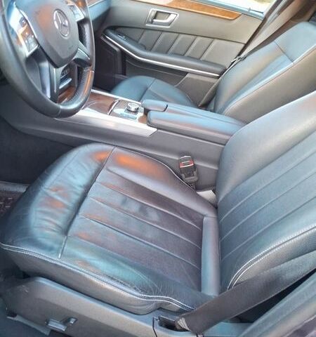 Серый Мерседес Е-Класс, объемом двигателя 3 л и пробегом 320 тыс. км за 22999 $, фото 33 на Automoto.ua