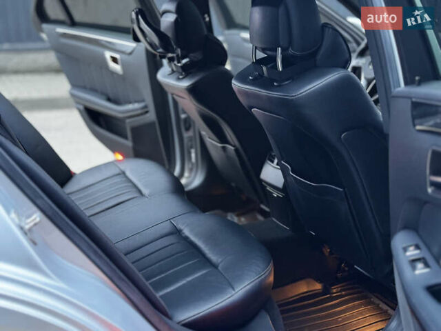 Сірий Мерседес Е-Клас, об'ємом двигуна 2.14 л та пробігом 113 тис. км за 22300 $, фото 28 на Automoto.ua