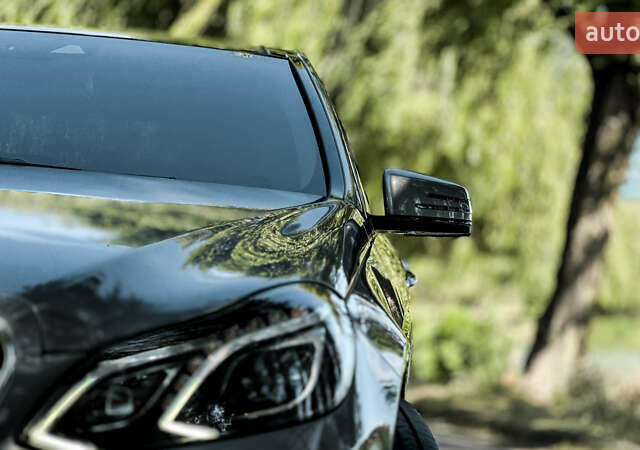 Серый Мерседес Е-Класс, объемом двигателя 2.14 л и пробегом 142 тыс. км за 22800 $, фото 6 на Automoto.ua