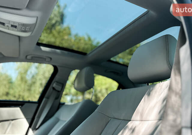 Серый Мерседес Е-Класс, объемом двигателя 2.14 л и пробегом 142 тыс. км за 22800 $, фото 28 на Automoto.ua