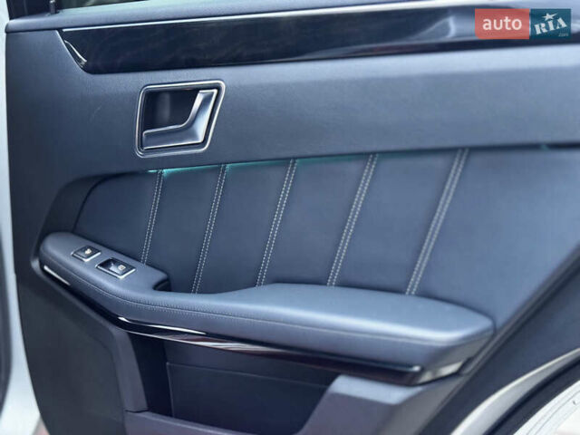 Сірий Мерседес Е-Клас, об'ємом двигуна 2.14 л та пробігом 113 тис. км за 22300 $, фото 29 на Automoto.ua