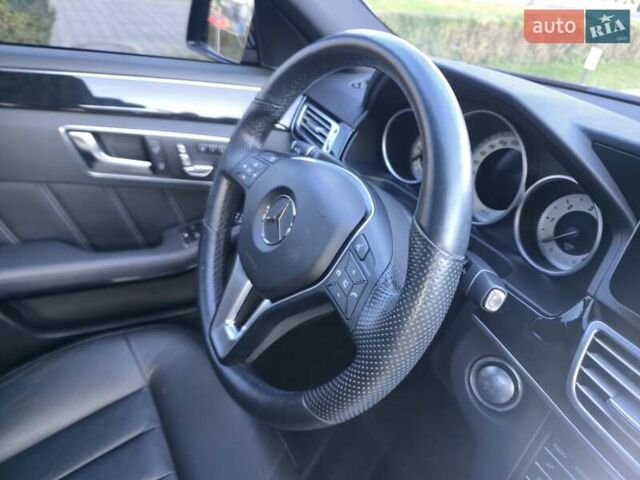 Серый Мерседес Е-Класс, объемом двигателя 2.14 л и пробегом 120 тыс. км за 19500 $, фото 15 на Automoto.ua