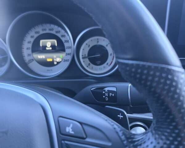 Серый Мерседес Е-Класс, объемом двигателя 2.14 л и пробегом 120 тыс. км за 19500 $, фото 26 на Automoto.ua