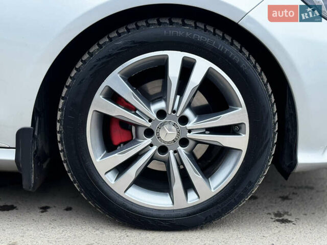 Сірий Мерседес Е-Клас, об'ємом двигуна 2.14 л та пробігом 113 тис. км за 22300 $, фото 20 на Automoto.ua