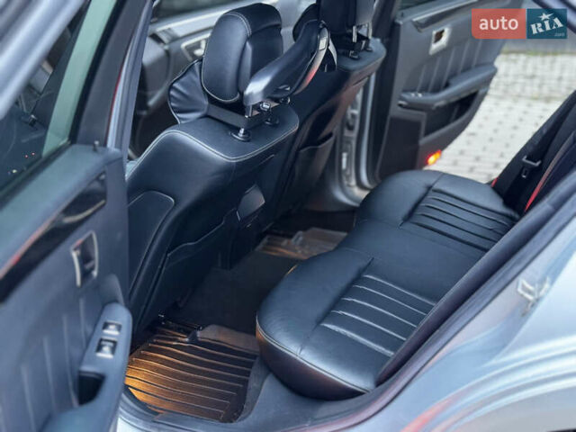 Сірий Мерседес Е-Клас, об'ємом двигуна 2.14 л та пробігом 113 тис. км за 22300 $, фото 27 на Automoto.ua