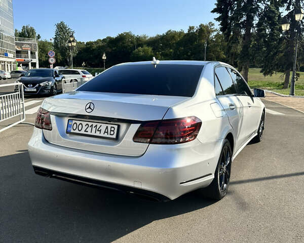 Серый Мерседес Е-Класс, объемом двигателя 2.14 л и пробегом 214 тыс. км за 18900 $, фото 10 на Automoto.ua