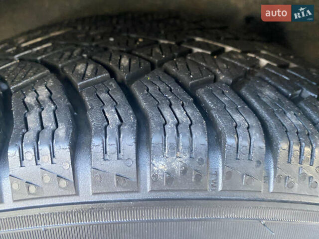 Серый Мерседес Е-Класс, объемом двигателя 2.2 л и пробегом 271 тыс. км за 16900 $, фото 22 на Automoto.ua