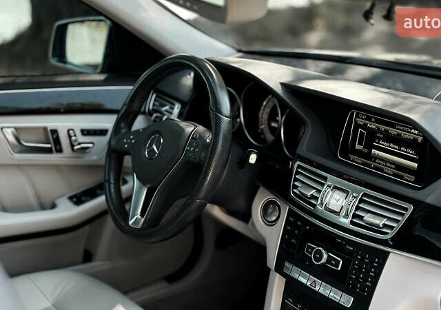 Серый Мерседес Е-Класс, объемом двигателя 2.14 л и пробегом 142 тыс. км за 22800 $, фото 36 на Automoto.ua