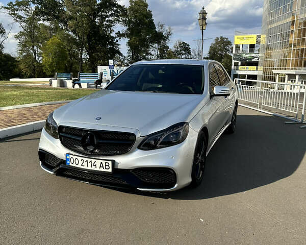 Серый Мерседес Е-Класс, объемом двигателя 2.14 л и пробегом 214 тыс. км за 18900 $, фото 5 на Automoto.ua