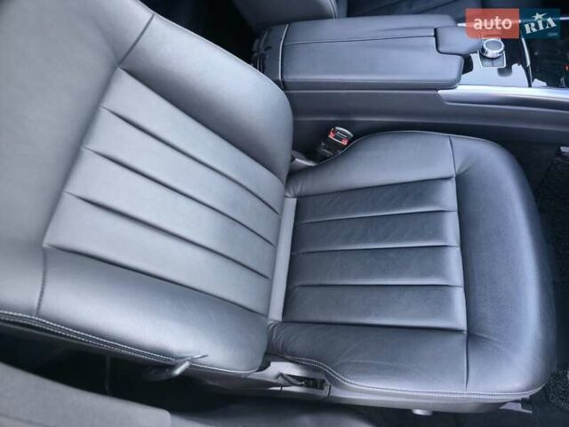 Серый Мерседес Е-Класс, объемом двигателя 2.14 л и пробегом 120 тыс. км за 19500 $, фото 33 на Automoto.ua