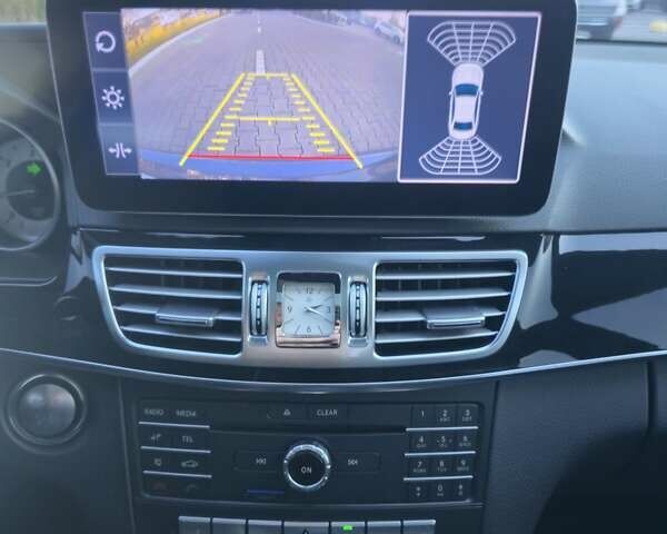 Серый Мерседес Е-Класс, объемом двигателя 2.14 л и пробегом 120 тыс. км за 19500 $, фото 25 на Automoto.ua