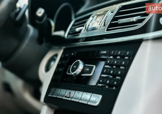 Серый Мерседес Е-Класс, объемом двигателя 2.14 л и пробегом 142 тыс. км за 22800 $, фото 38 на Automoto.ua