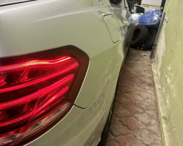 Сірий Мерседес Е-Клас, об'ємом двигуна 2.2 л та пробігом 180 тис. км за 27000 $, фото 9 на Automoto.ua