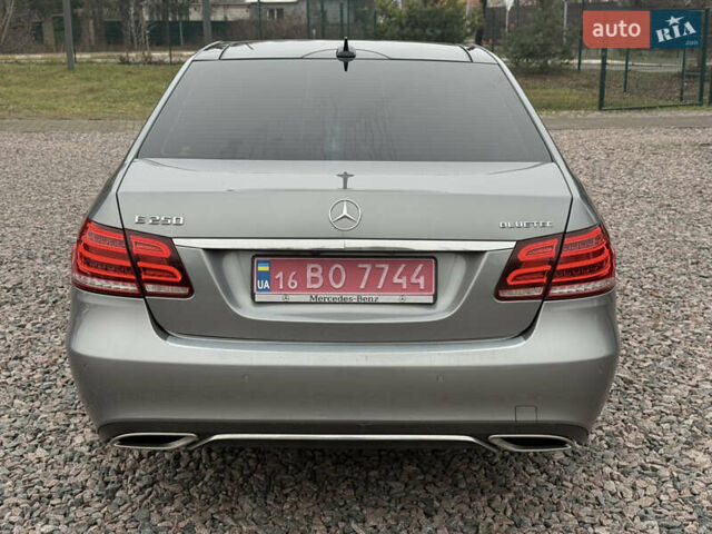 Серый Мерседес Е-Класс, объемом двигателя 1.99 л и пробегом 89 тыс. км за 21500 $, фото 3 на Automoto.ua