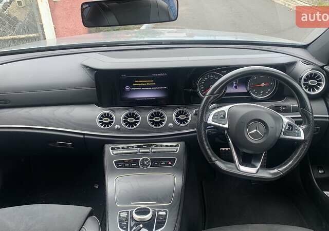 Серый Мерседес Е-Класс, объемом двигателя 1.95 л и пробегом 140 тыс. км за 18536 $, фото 9 на Automoto.ua
