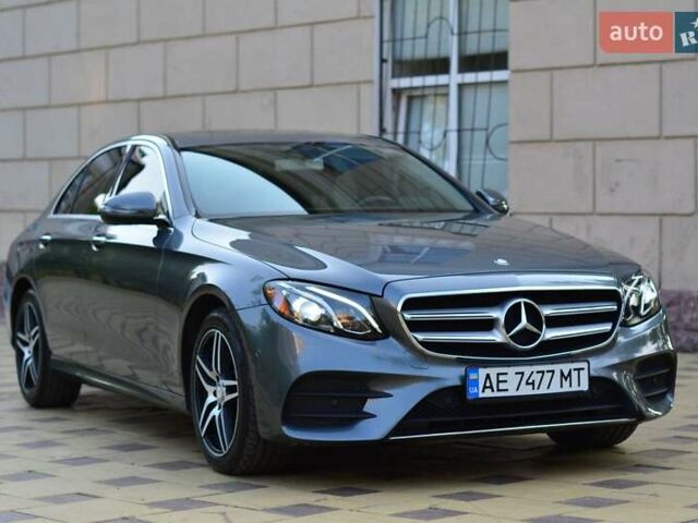 Серый Мерседес Е-Класс, объемом двигателя 1.99 л и пробегом 163 тыс. км за 26000 $, фото 1 на Automoto.ua